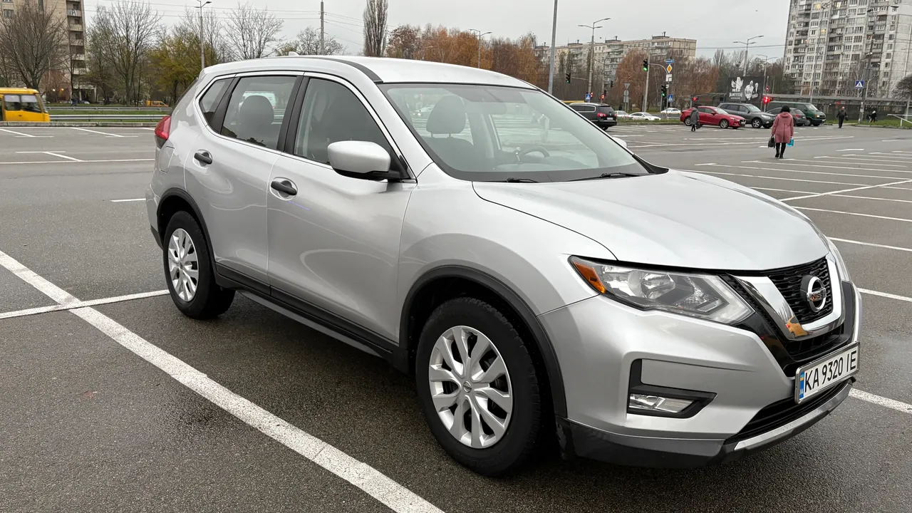 Nissan Rogue - фото 2