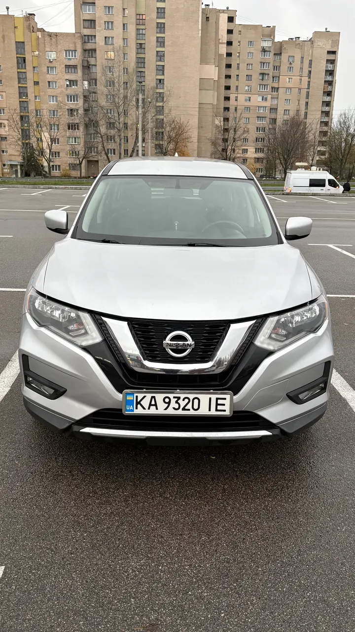 Nissan Rogue - фото 4