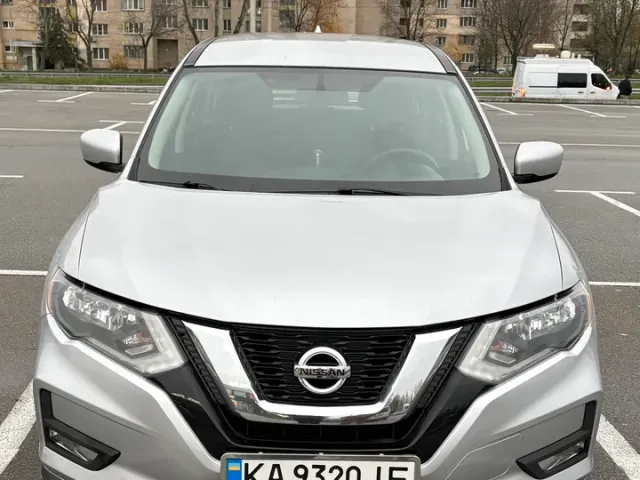 Nissan Rogue - фото 4