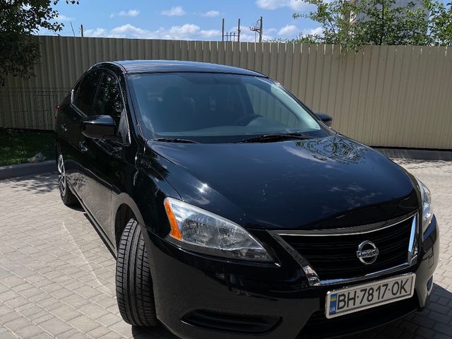 Nissan Sentra - фото 1