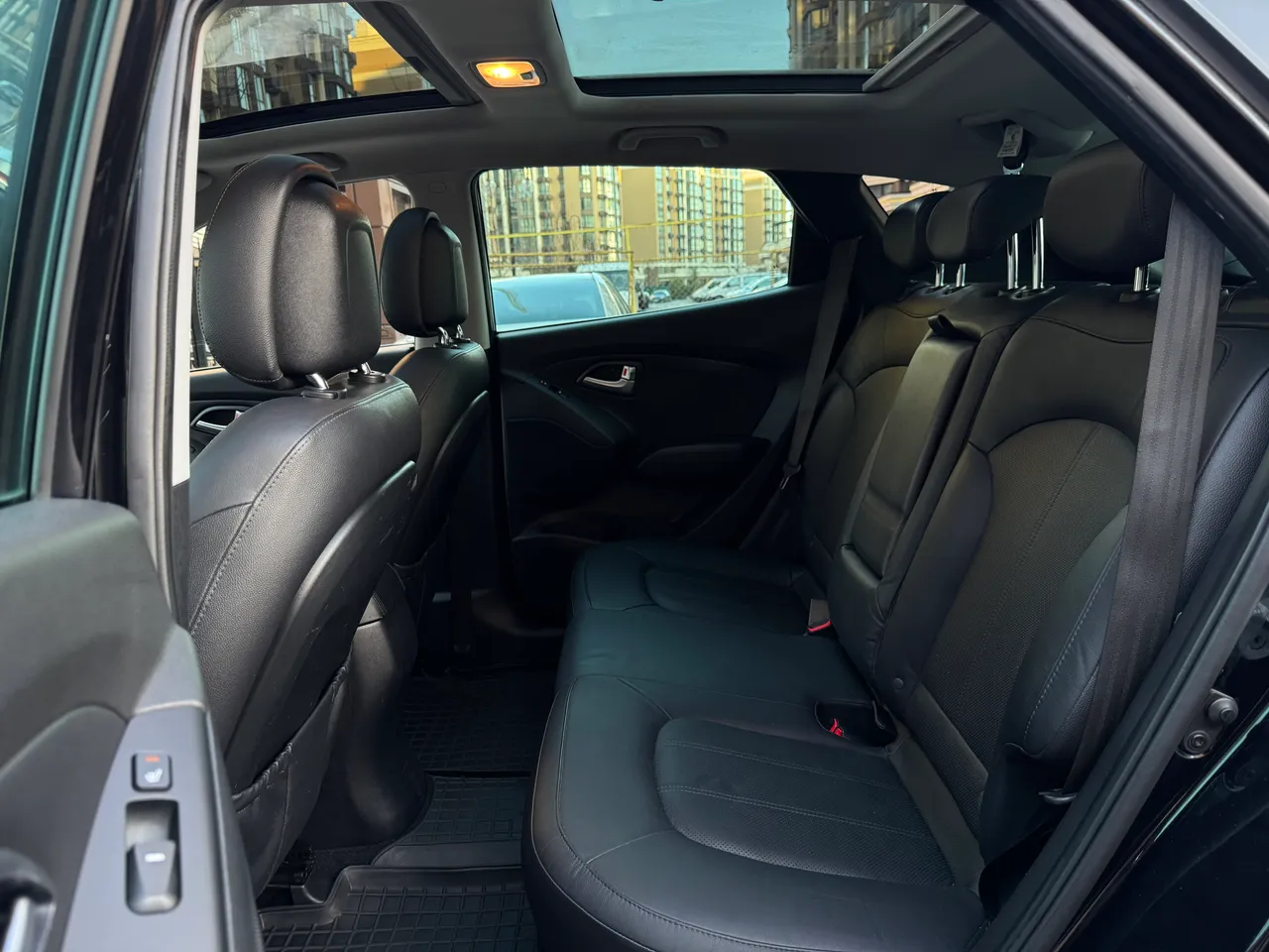 Hyundai ix35 - фото 31