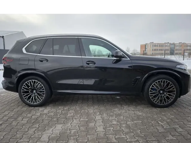BMW X5 - фото 4