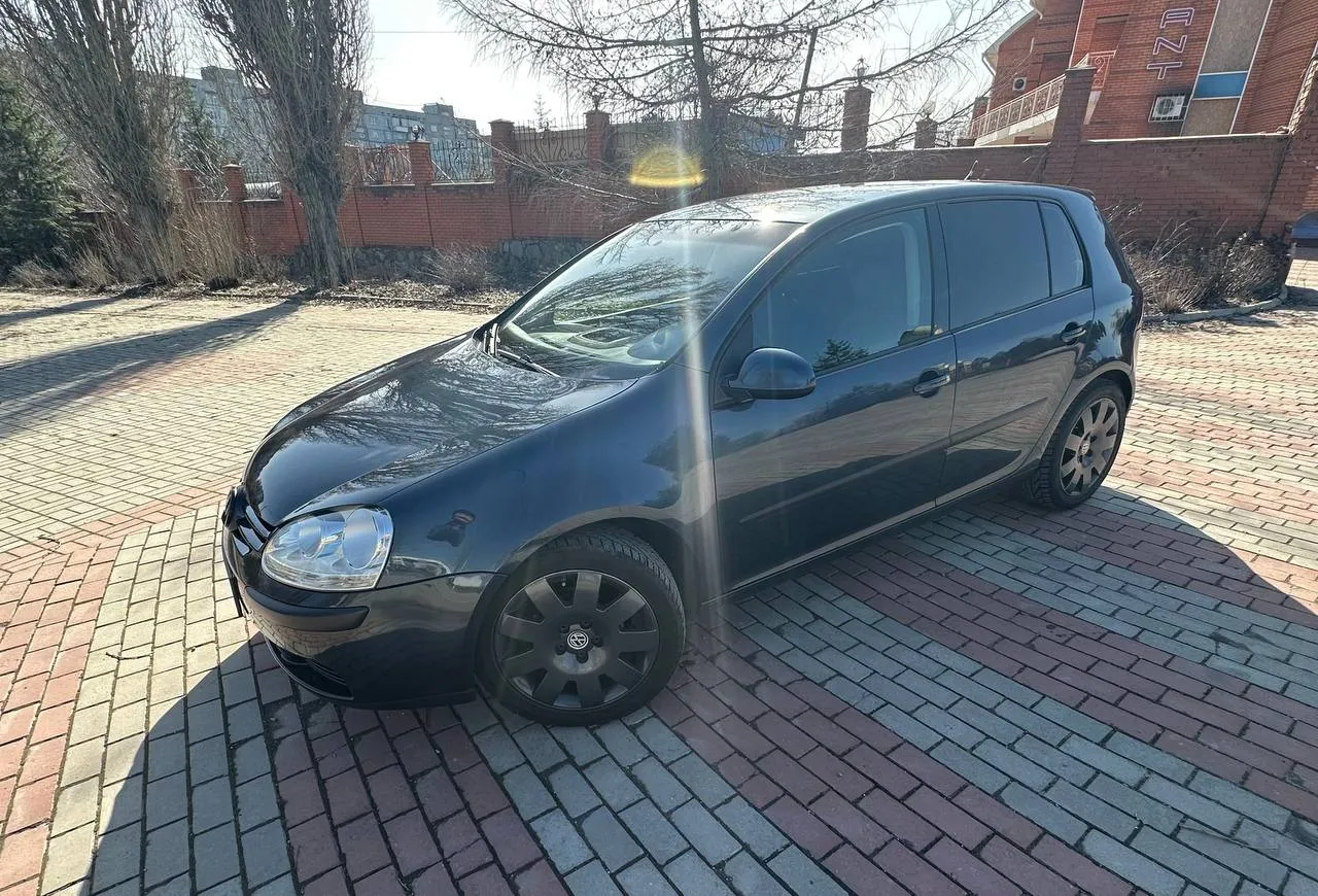 Volkswagen Golf - фото 2