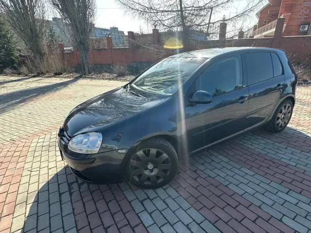 Volkswagen Golf - фото 2