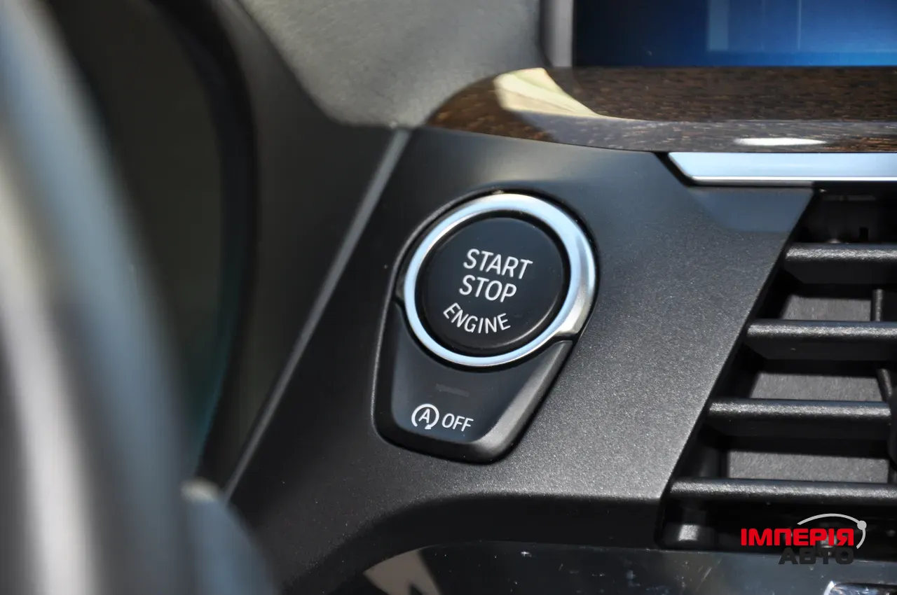 BMW X4 - фото 16