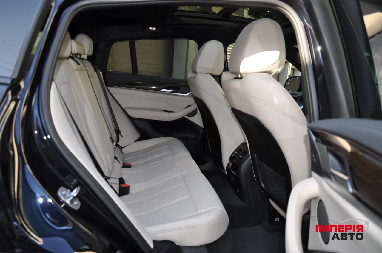 BMW X4 - фото 32