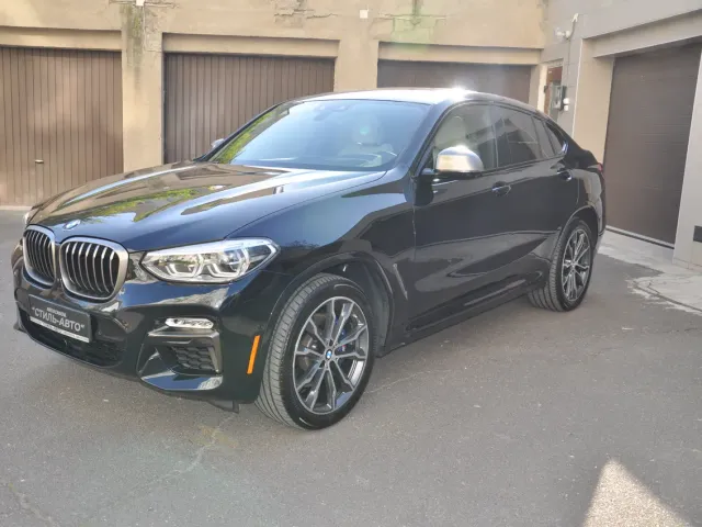 BMW X4 - фото 1