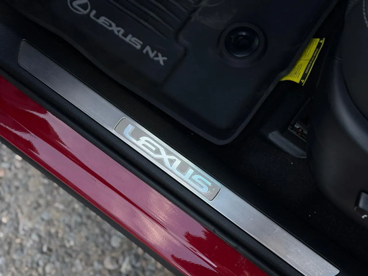 Lexus NX - фото 15