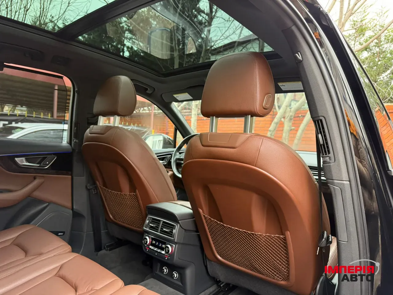 Audi Q7 - фото 53