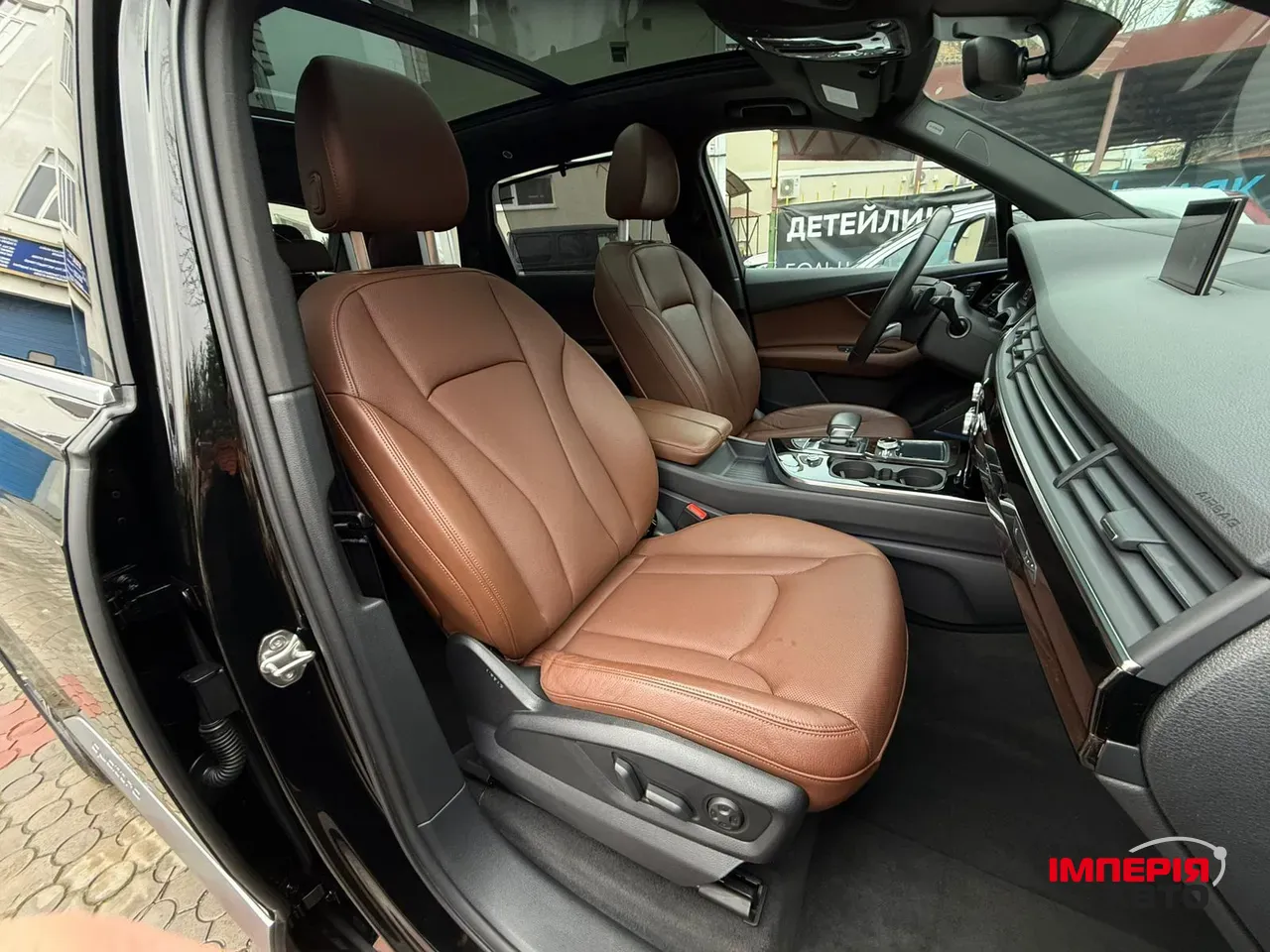 Audi Q7 - фото 57