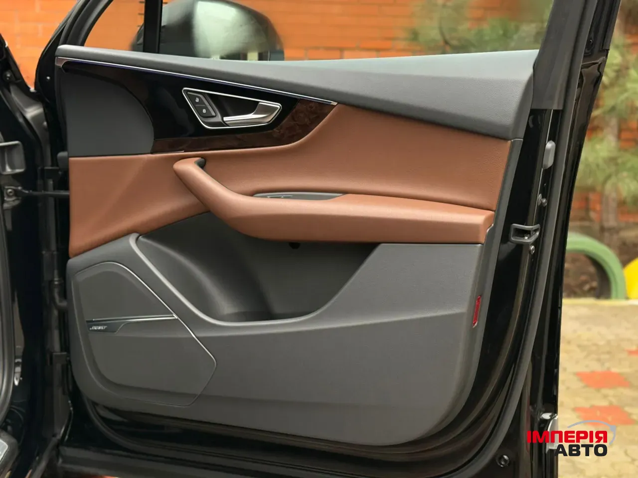 Audi Q7 - фото 60