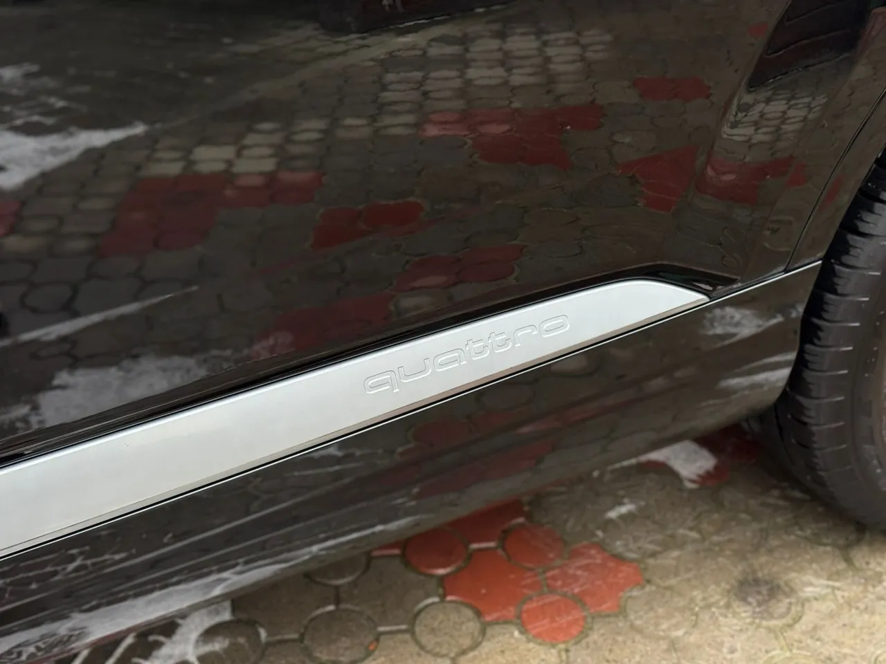 Audi Q7 - фото 20