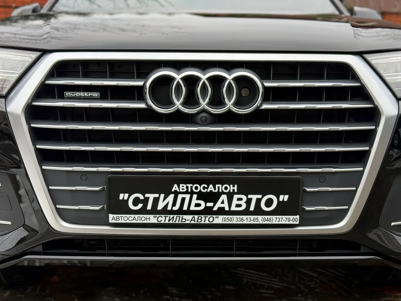 Audi Q7 - фото 6