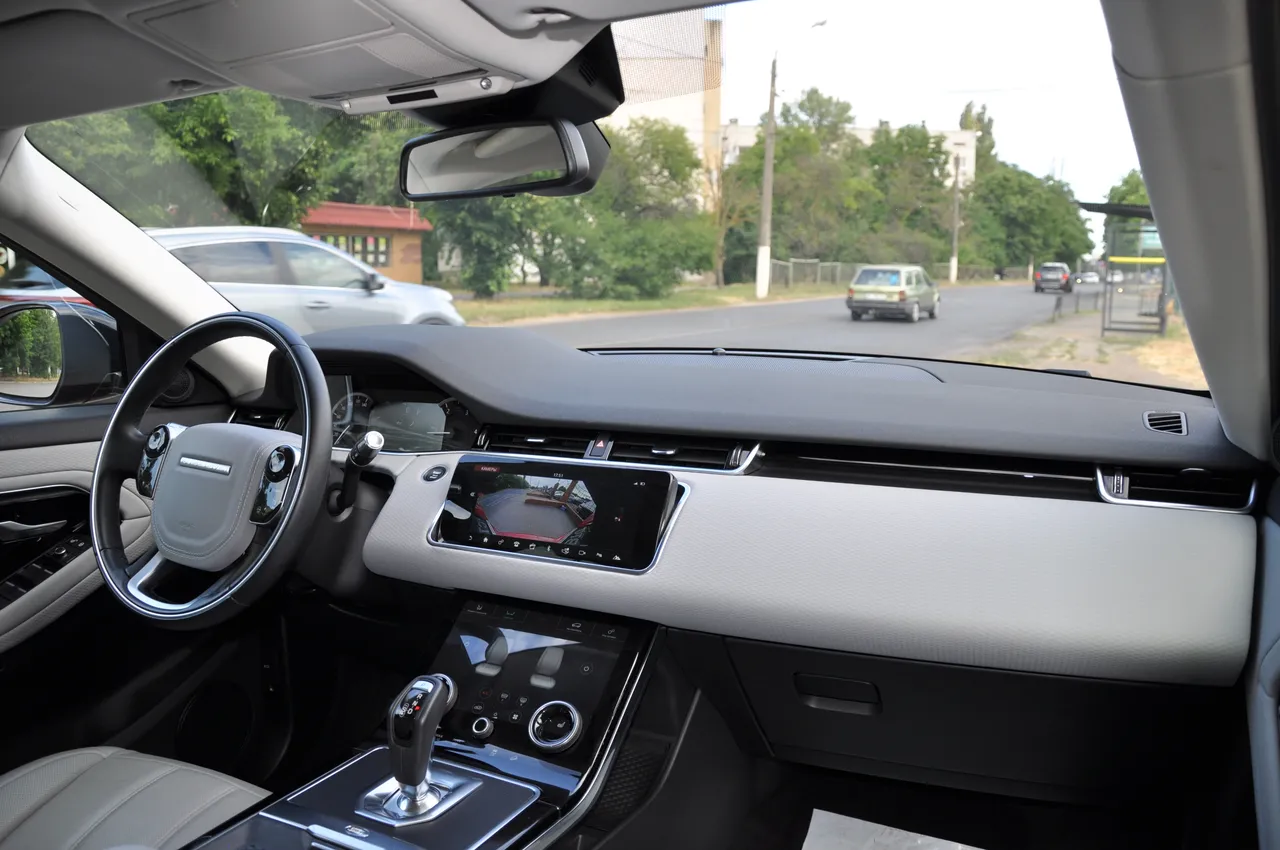 Land Rover Range Rover Evoque - фото 21