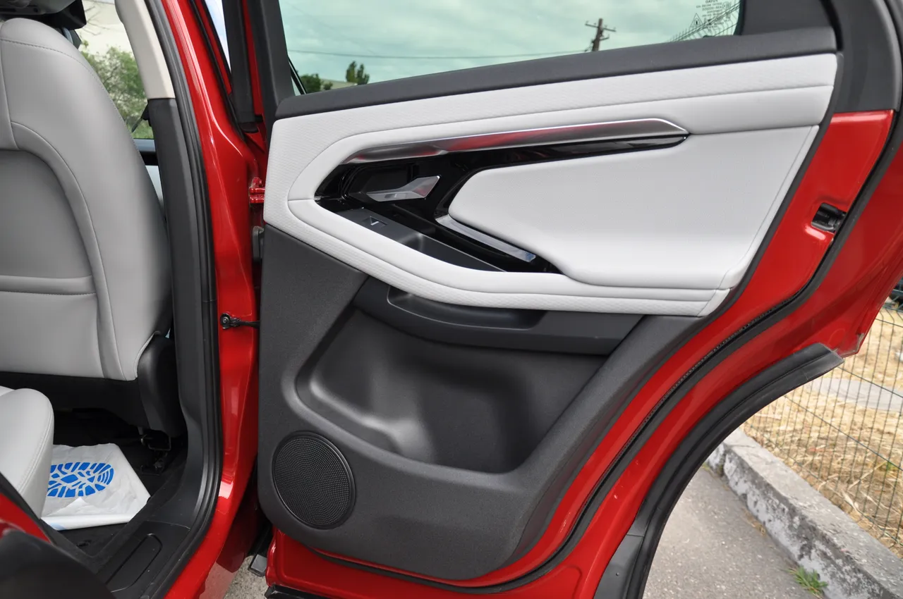 Land Rover Range Rover Evoque - фото 26