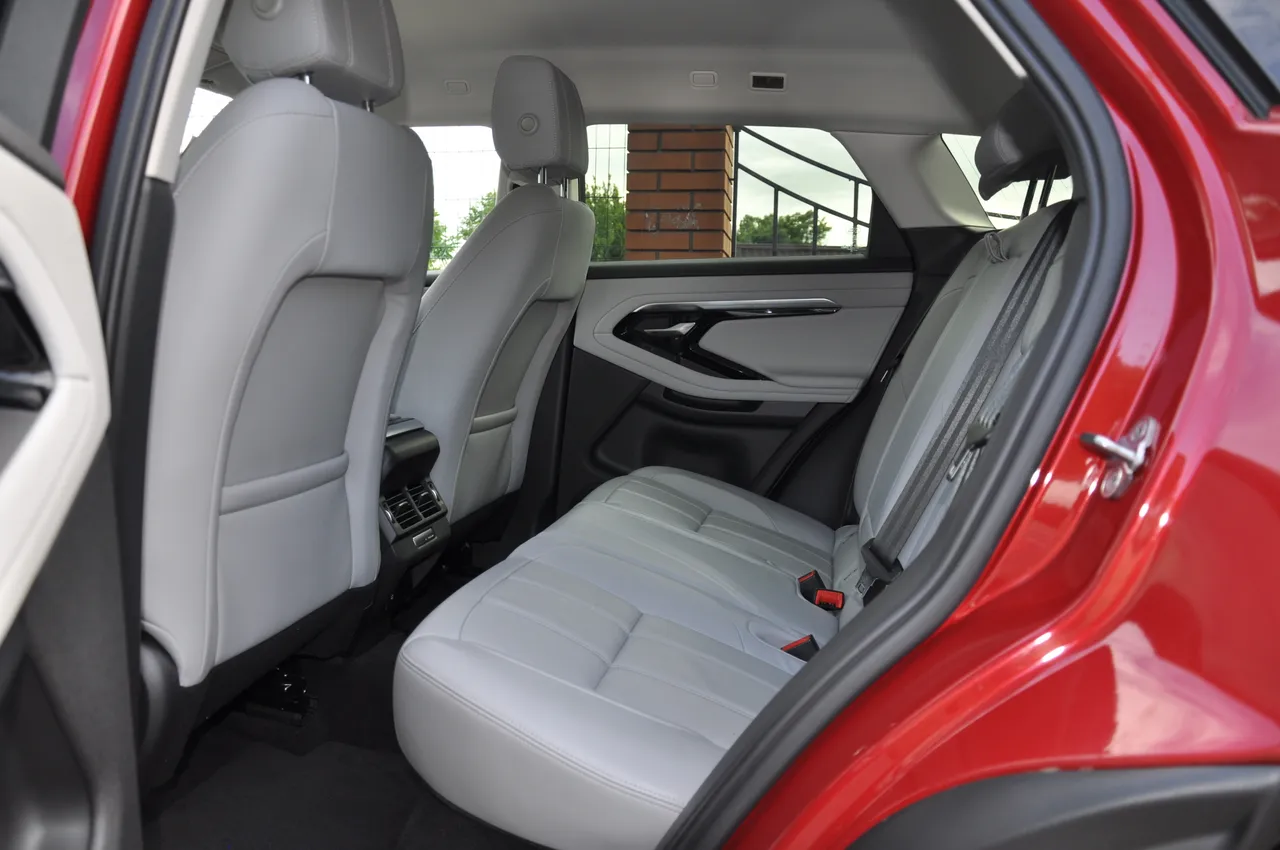 Land Rover Range Rover Evoque - фото 12