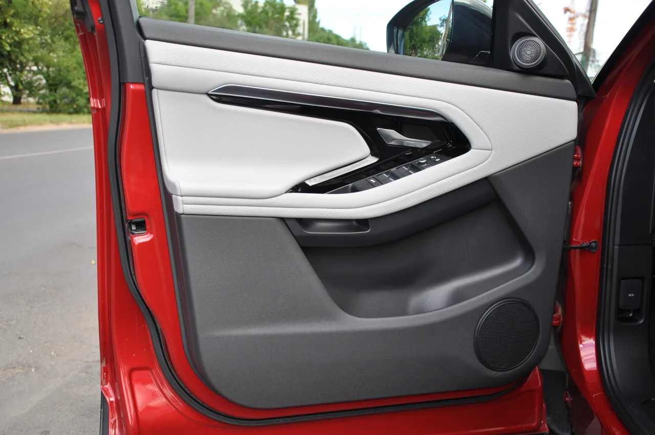 Land Rover Range Rover Evoque - фото 10