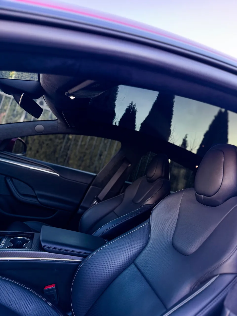 Tesla Model S - фото 17