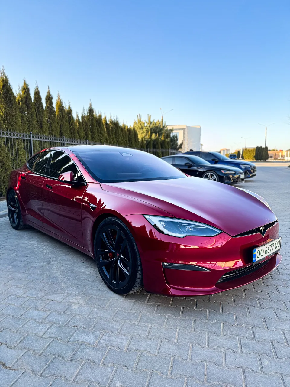 Tesla Model S - фото 7