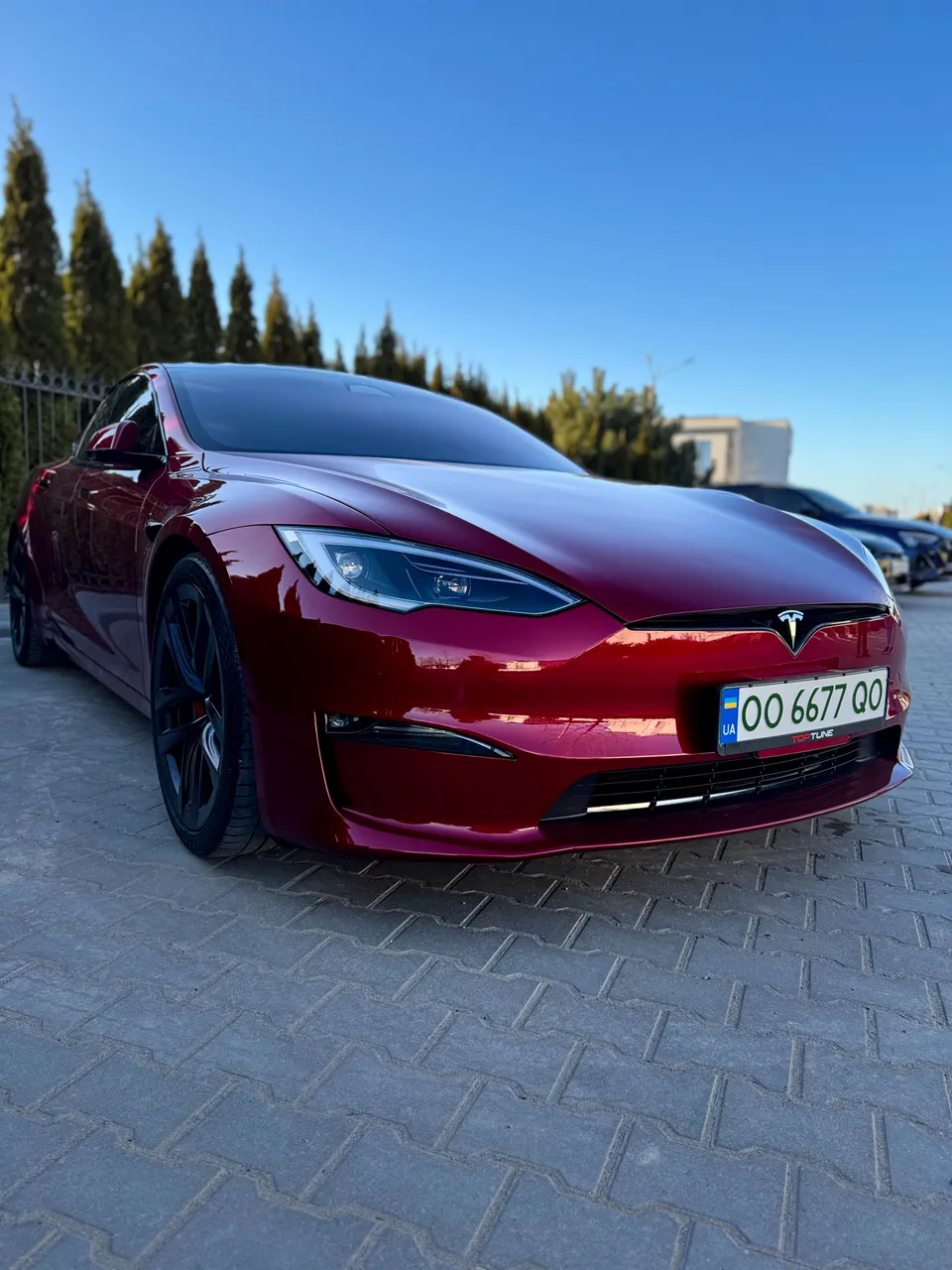 Tesla Model S - фото 5