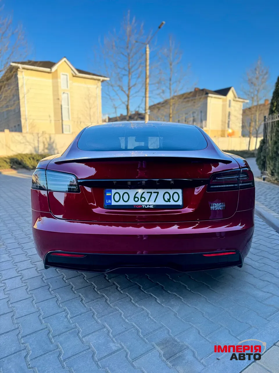 Tesla Model S - фото 8