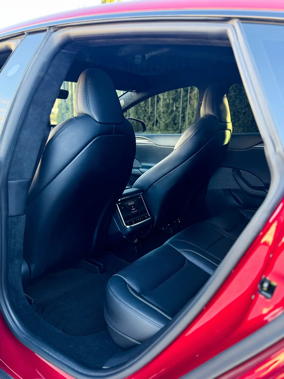 Tesla Model S - фото 19