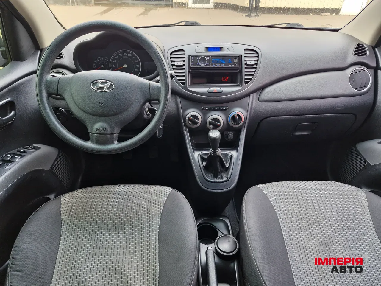 Hyundai i10 - фото 12