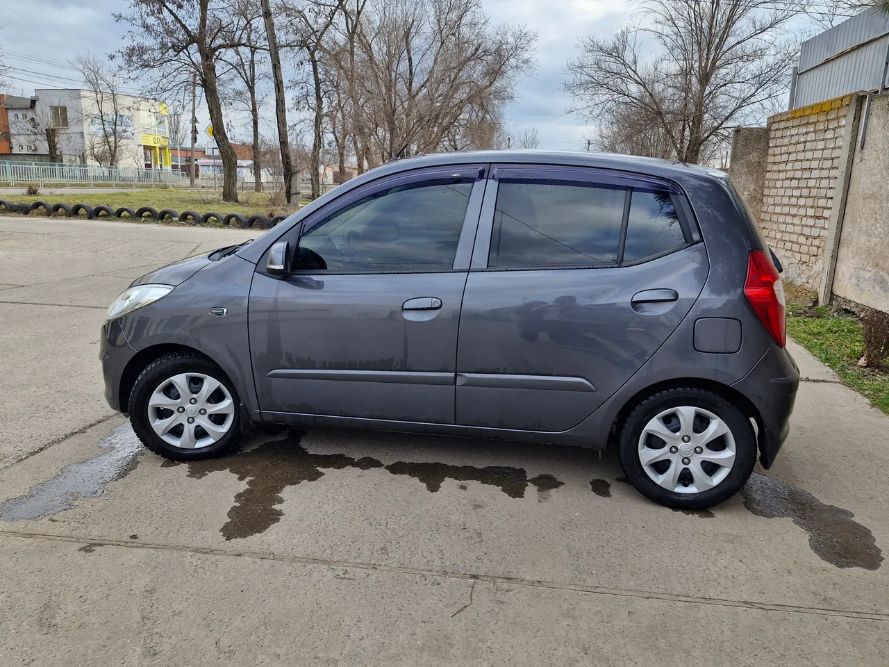 Hyundai i10 - фото 3