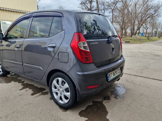 Hyundai i10 - фото 4