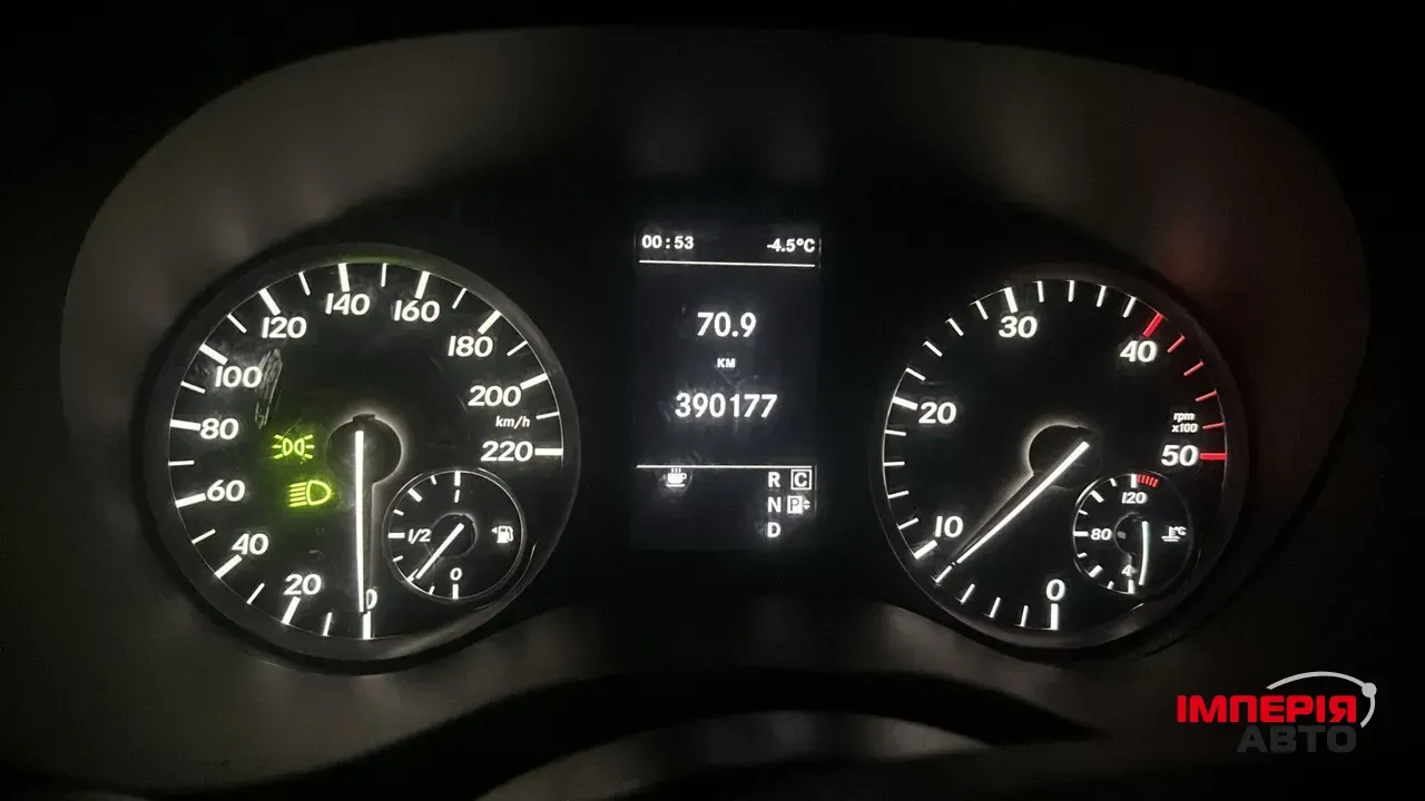 Mercedes-Benz Vito - фото 17