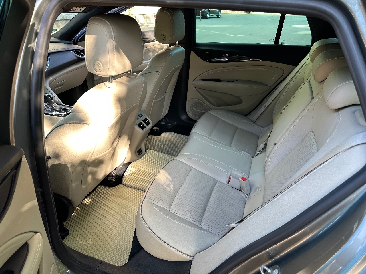 Opel Insignia - фото 10