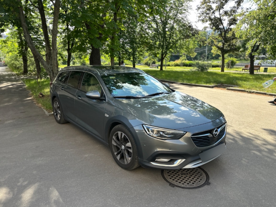 Opel Insignia - фото 3