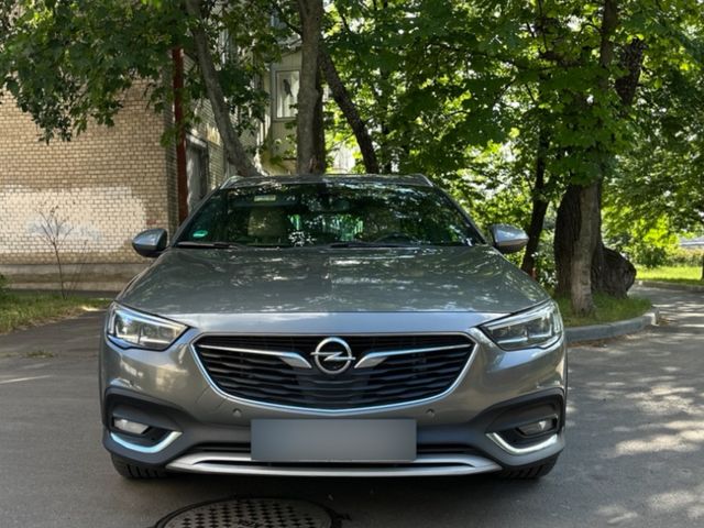 Opel Insignia - зображення 1