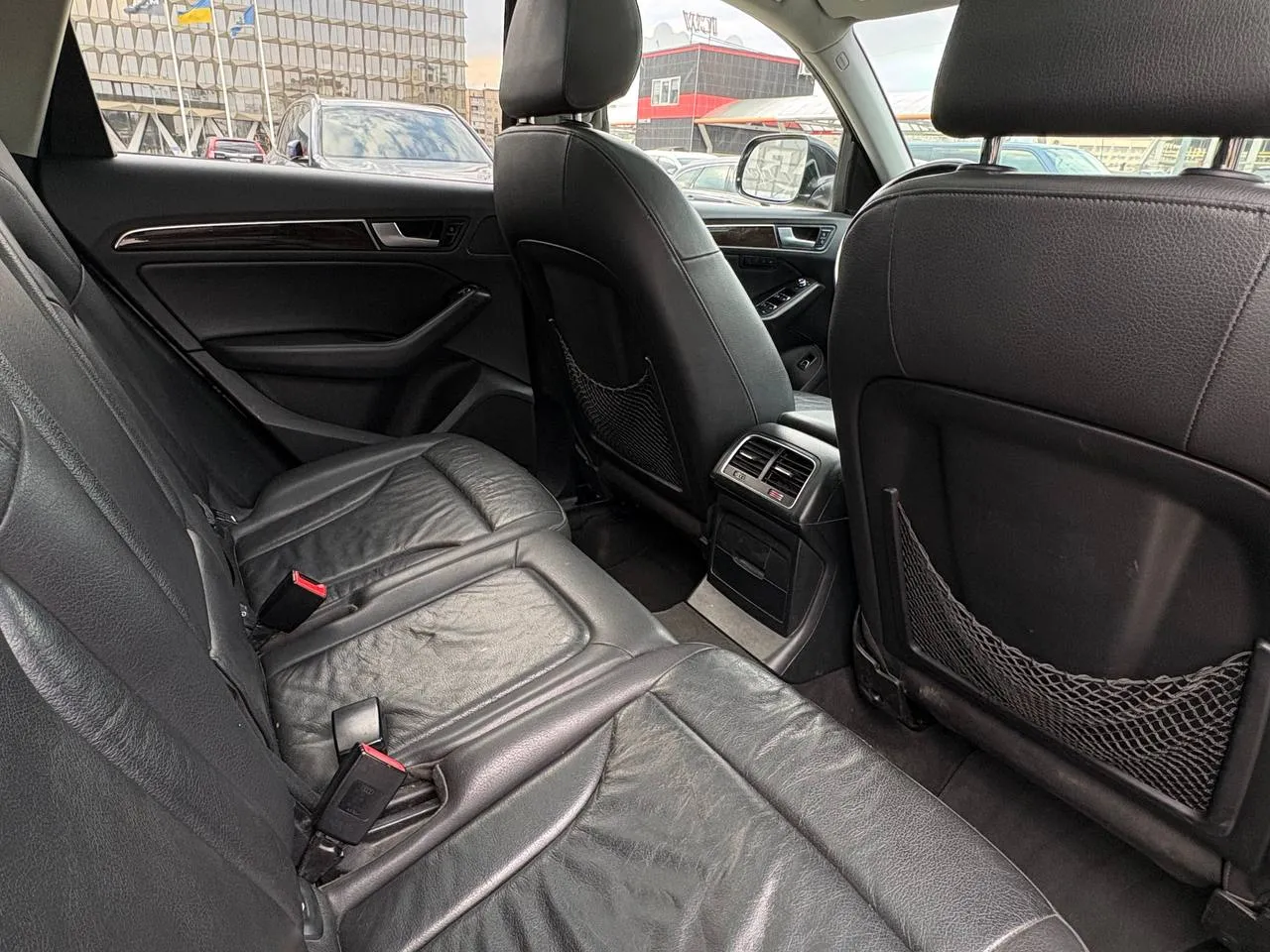 Audi Q5 - фото 9