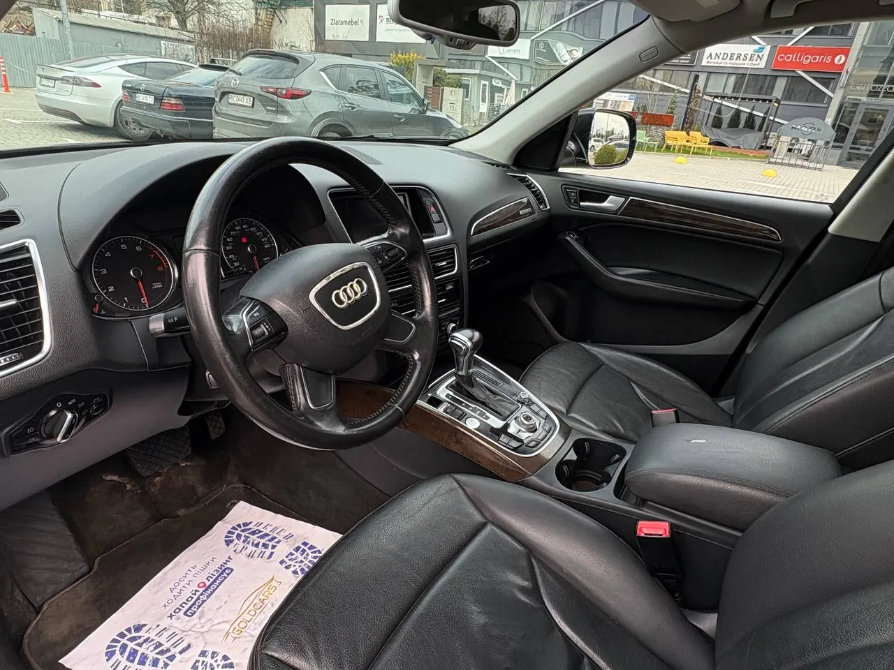 Audi Q5 - фото 4