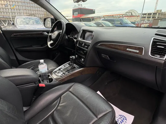 Audi Q5 - фото 3