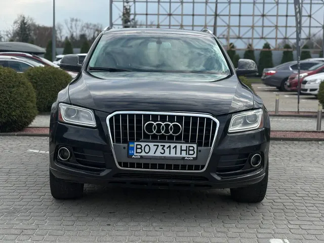 Audi Q5 - фото 1