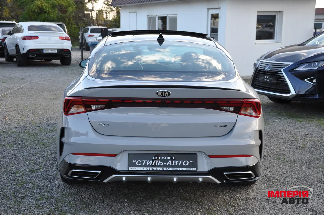 Kia K5 - фото 9