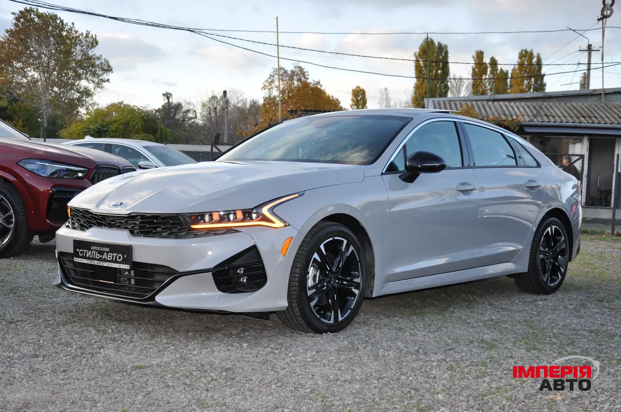 Kia K5 - фото 8