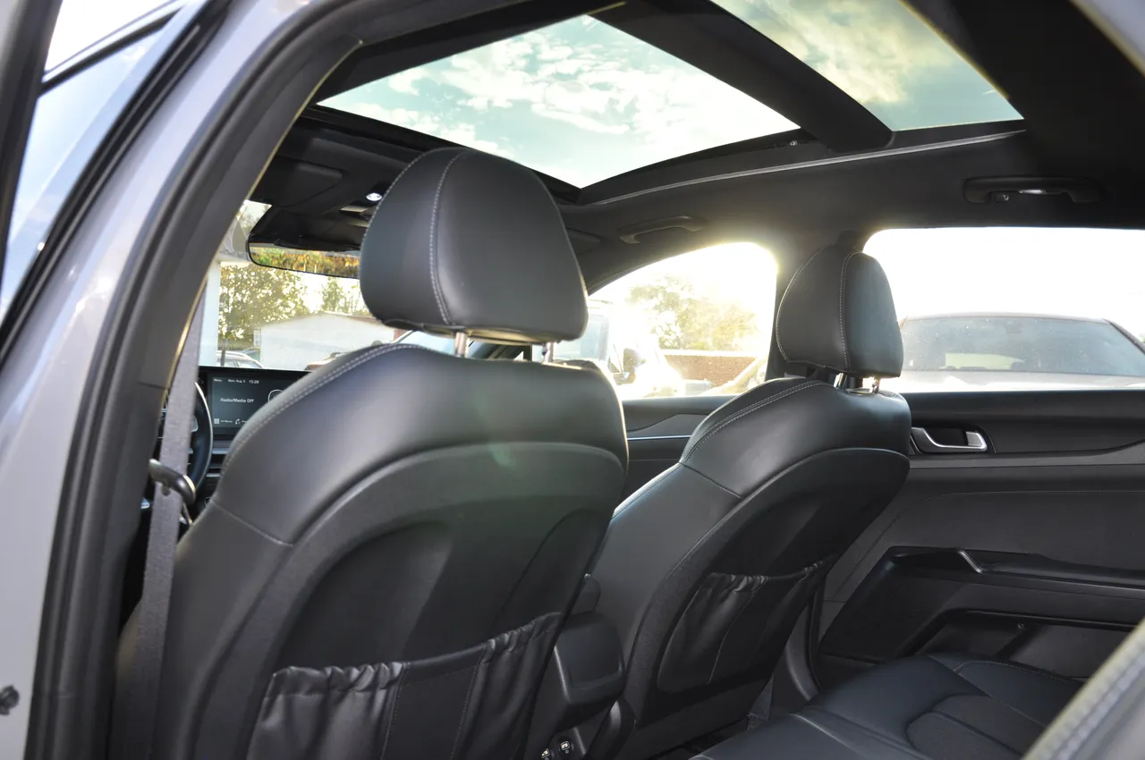 Kia K5 - фото 27