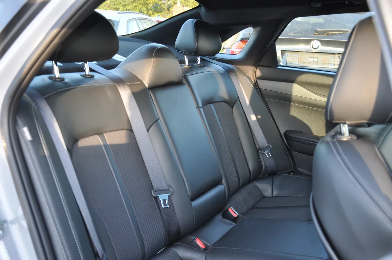 Kia K5 - фото 35