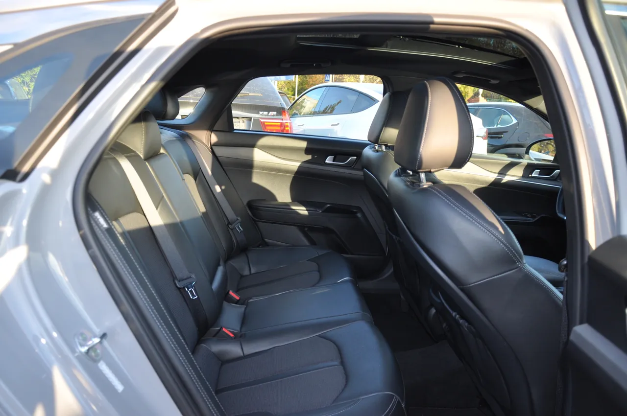 Kia K5 - фото 34
