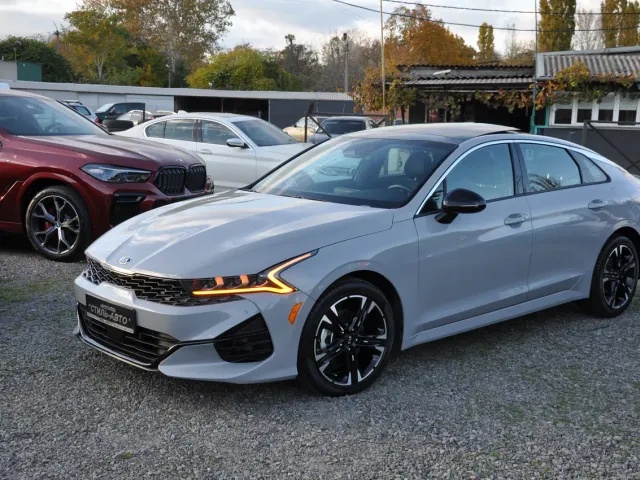 Kia K5 - фото 2
