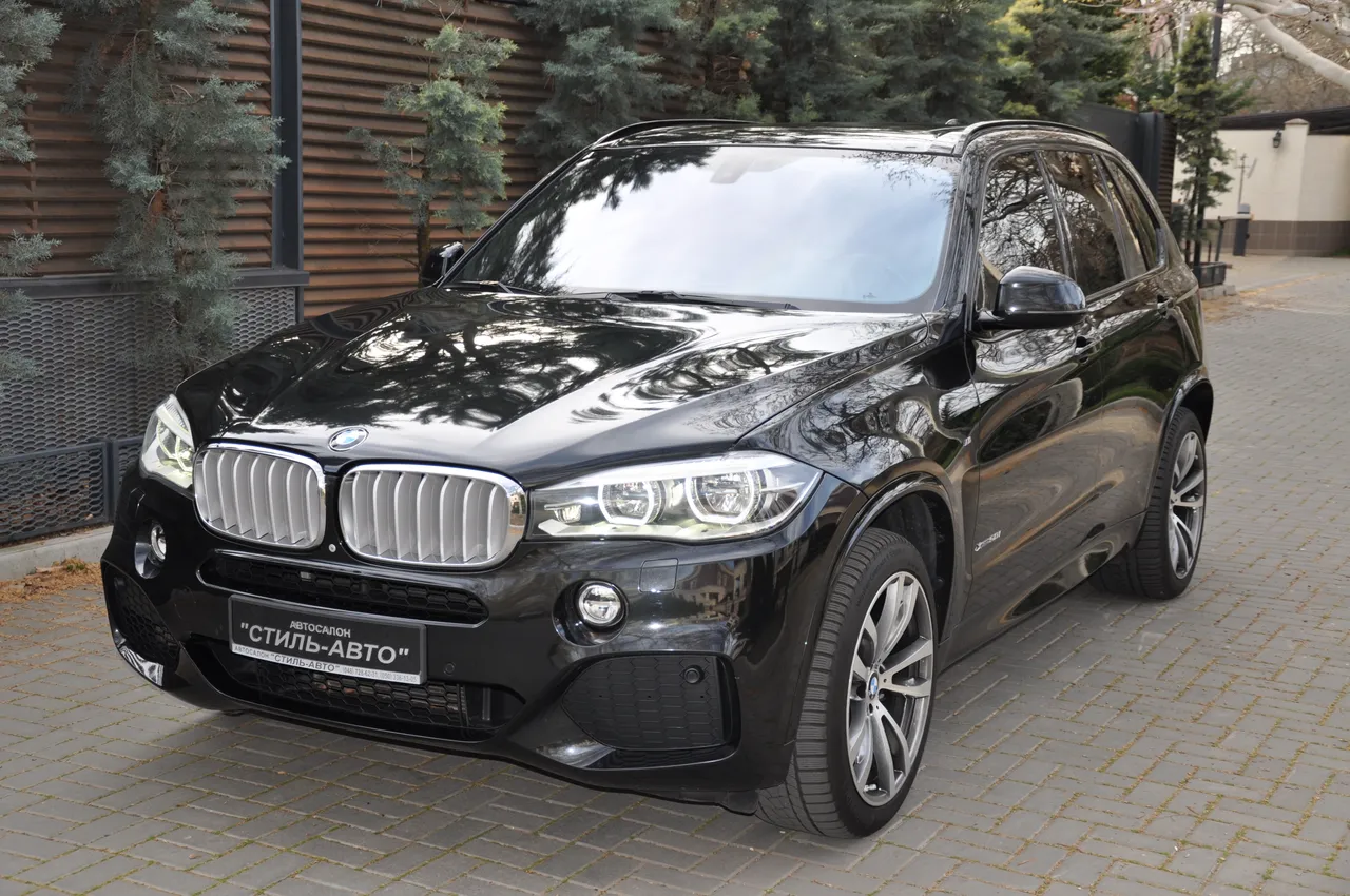 BMW X5 - фото 5