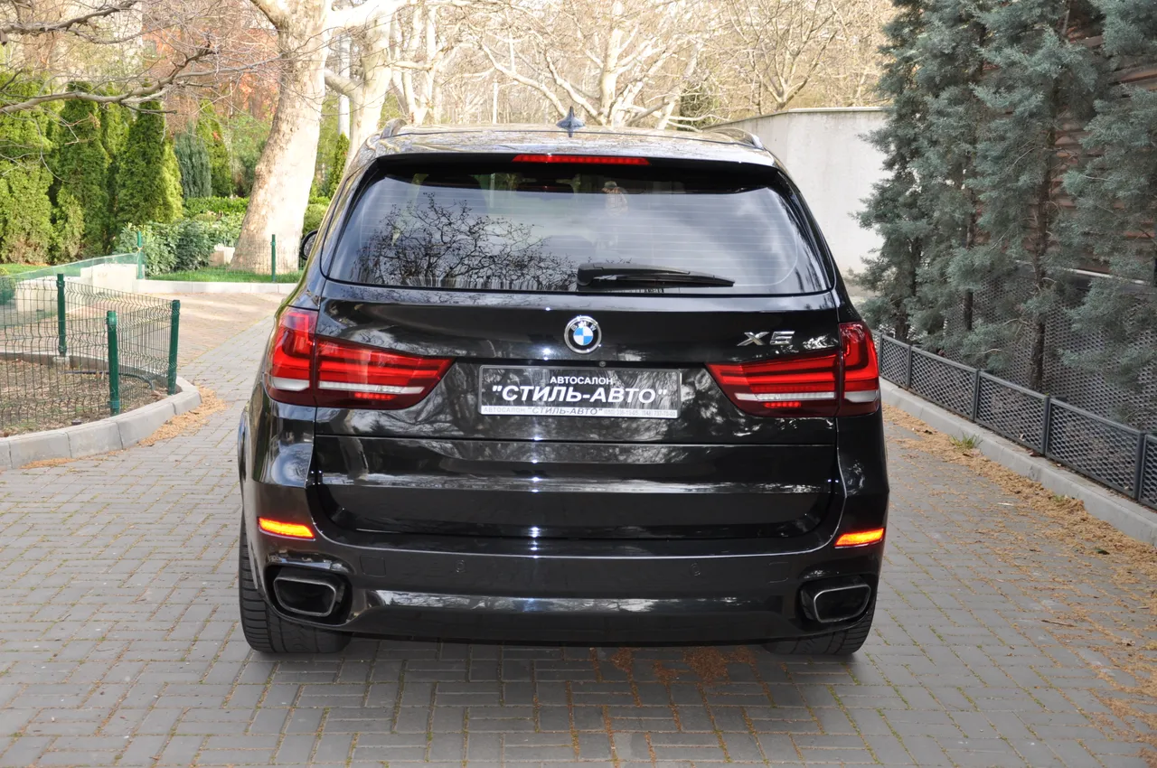 BMW X5 - фото 9