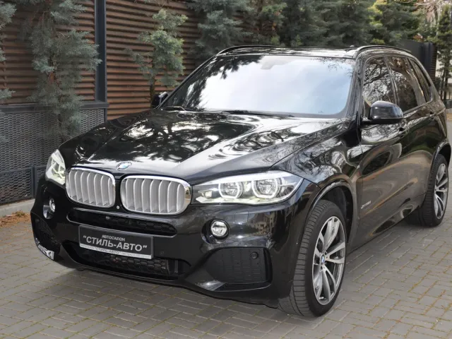 BMW X5 - фото 5