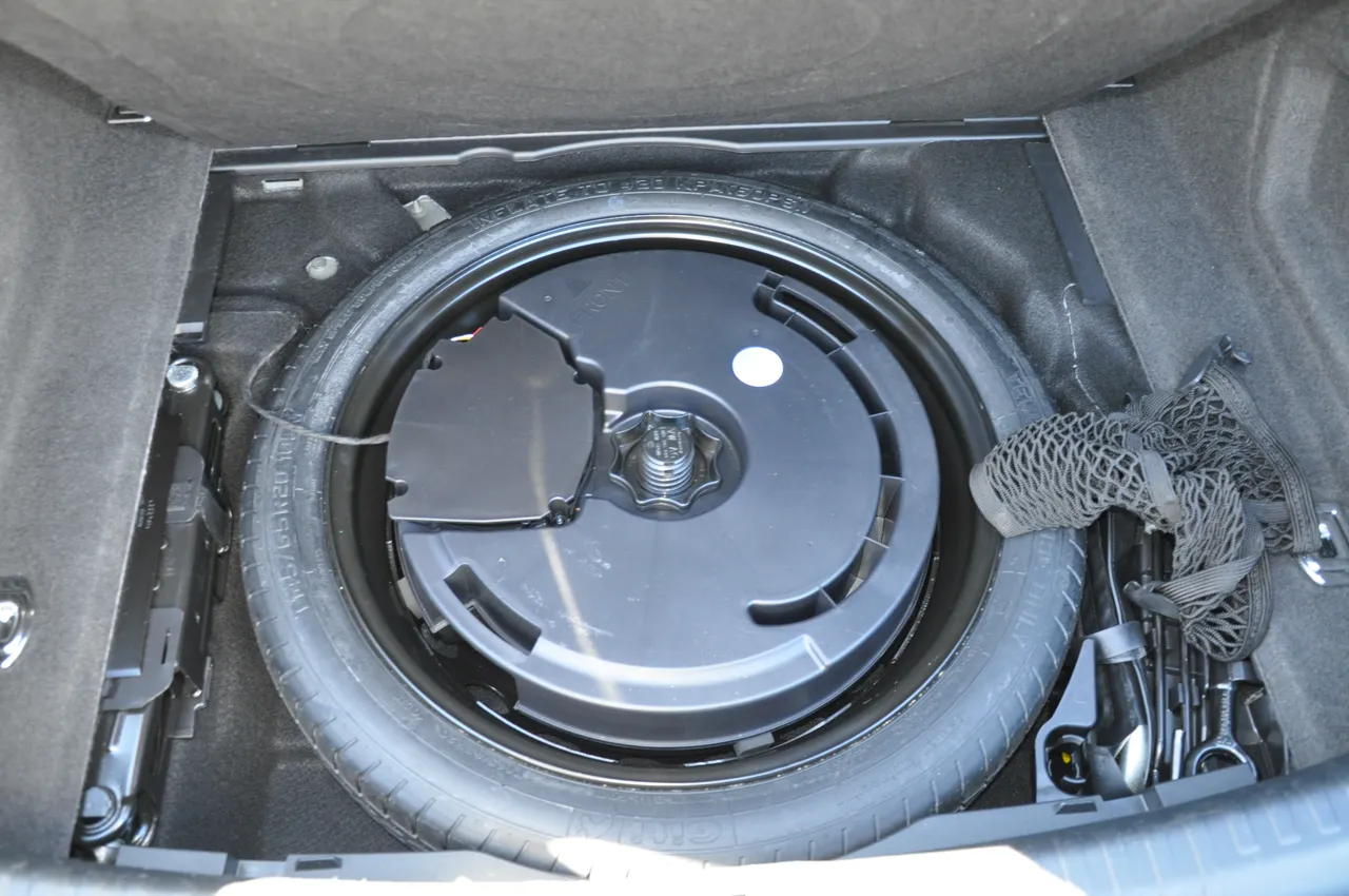 Audi A6 - фото 44