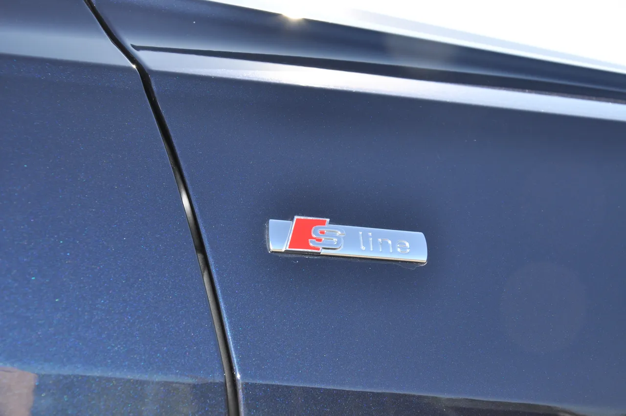 Audi A6 - фото 10