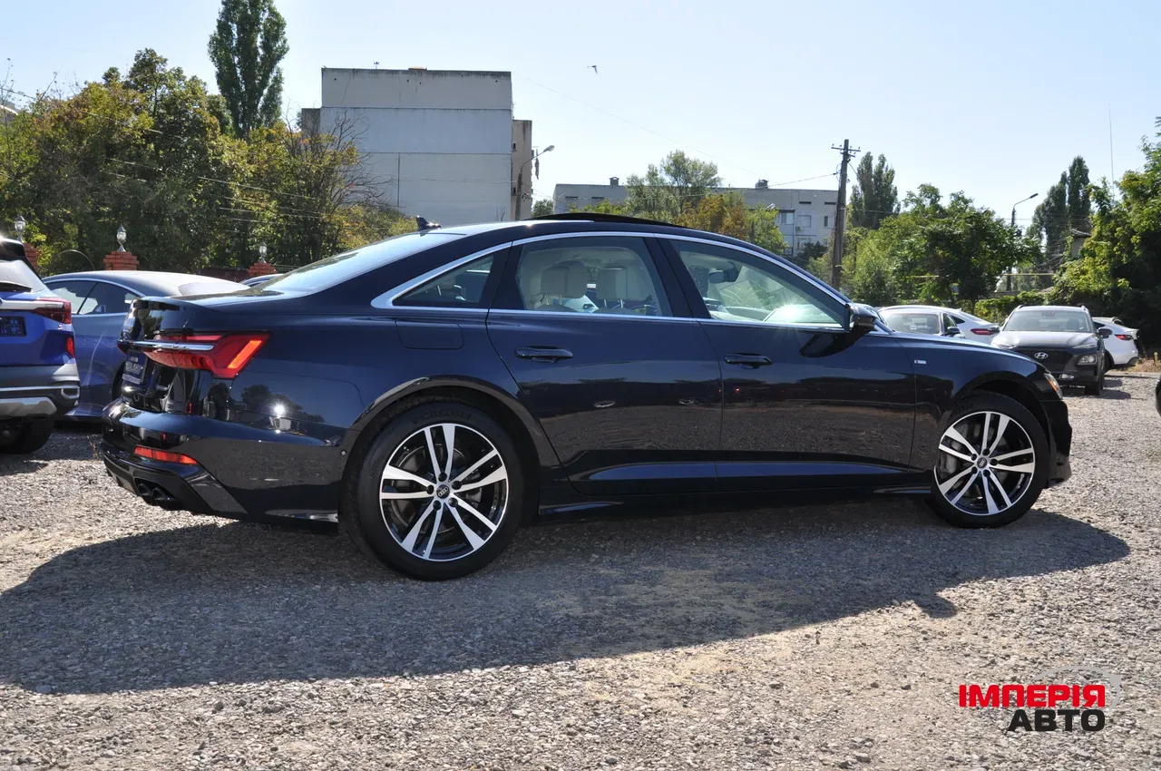 Audi A6 - фото 5