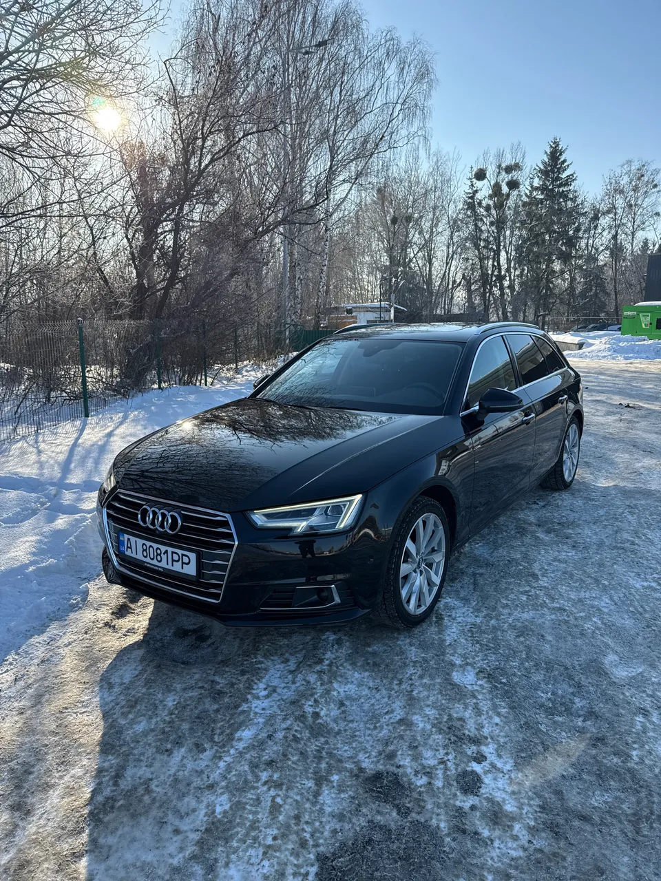 Audi A4 - фото 2